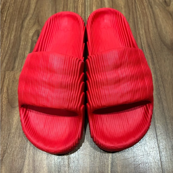 Adidas slides - Picture 3 of 4